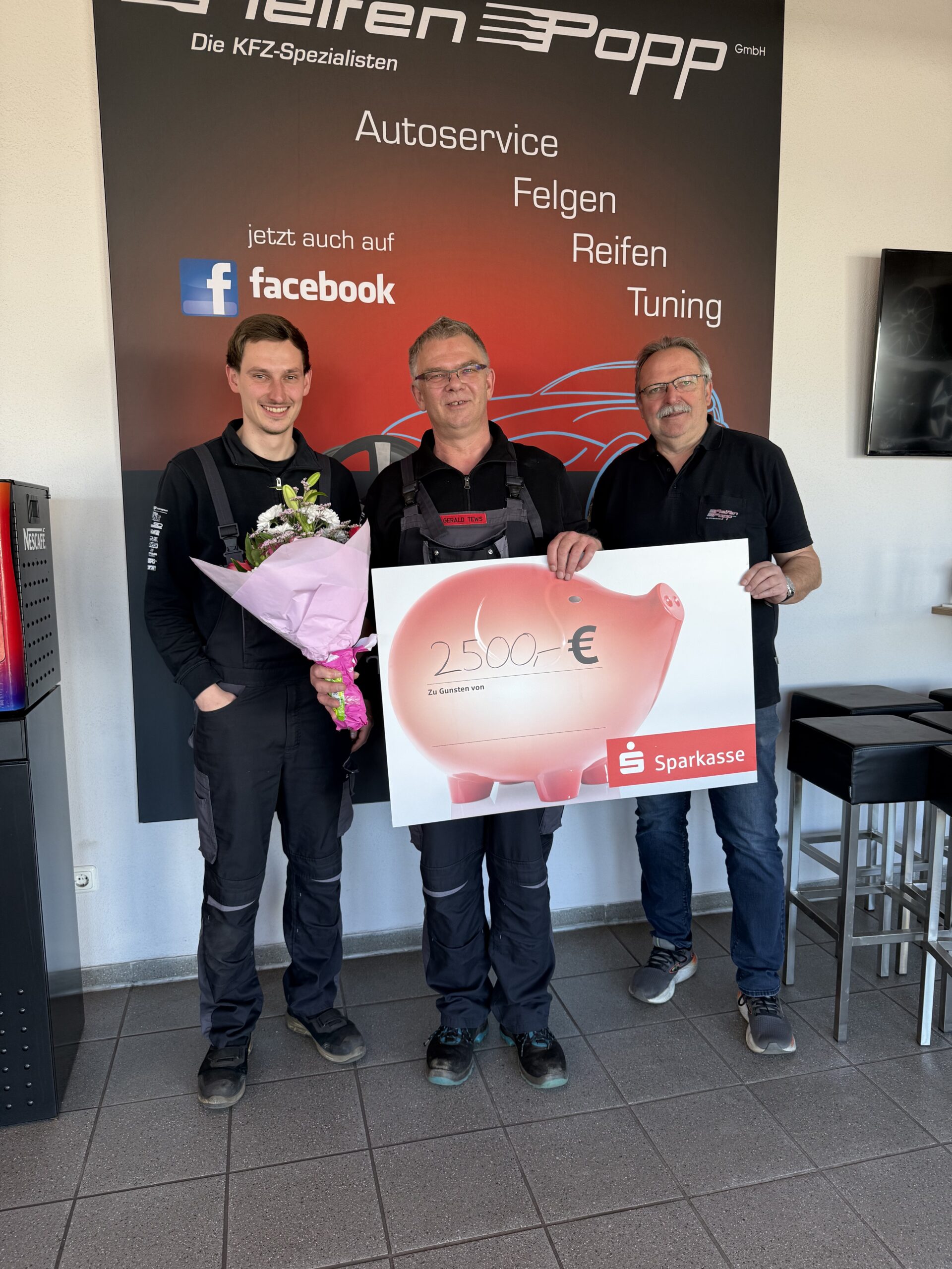 30-jähriges Betriebsjubiläum bei Reifen Popp